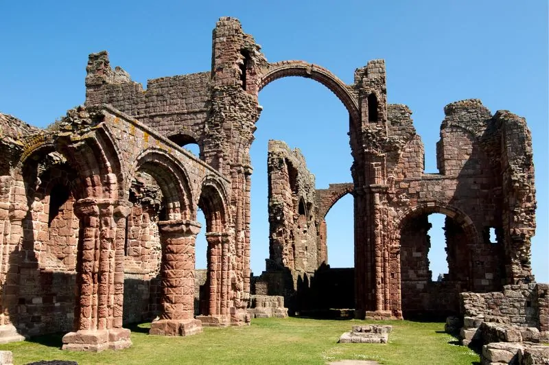 Lindisfarne kolostor romjai, Northumbria