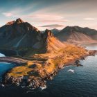 Kelet-Izland fjordok - Eystrahorn hegyvonulata világítótoronnyal