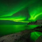 Tungeneset sarki fény